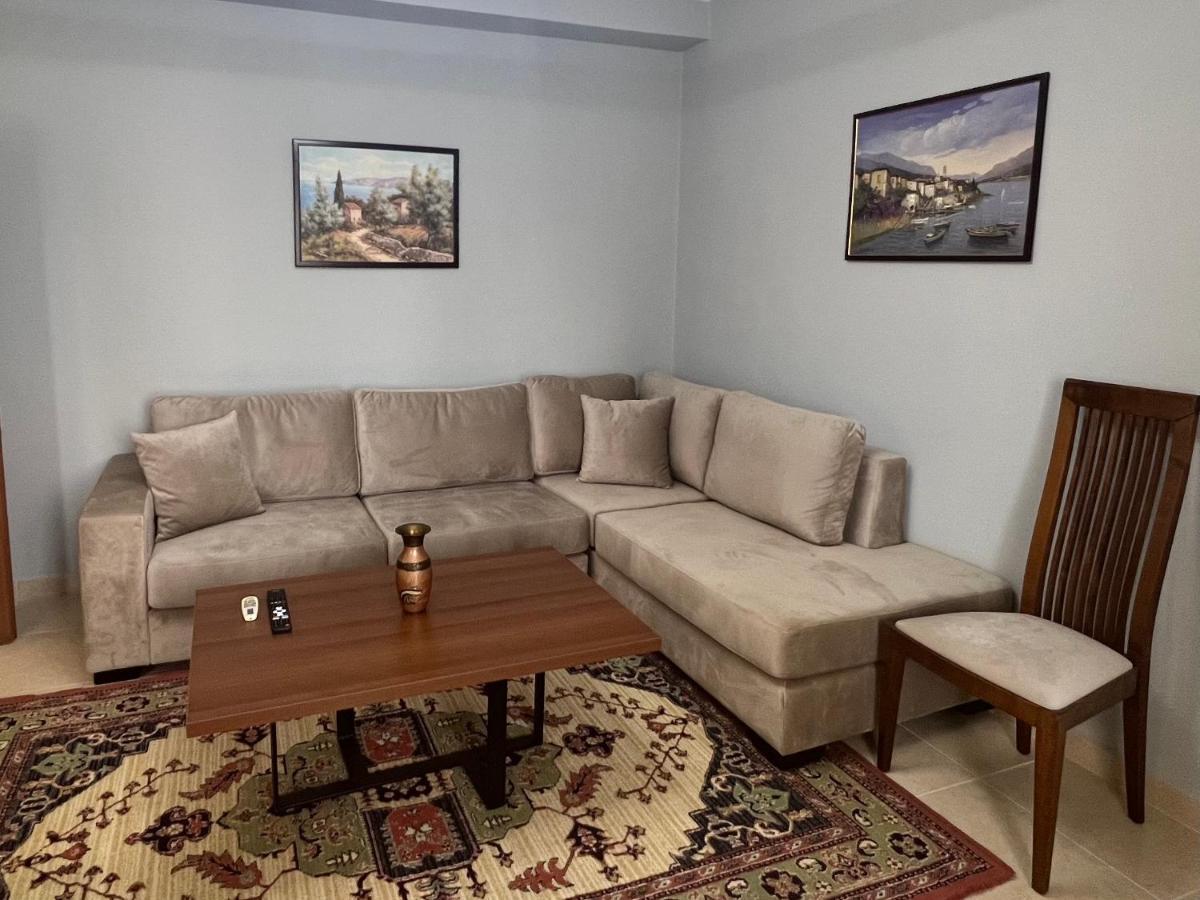 Apartment In Skanderbeg Square - Tirana Center 2 외부 사진