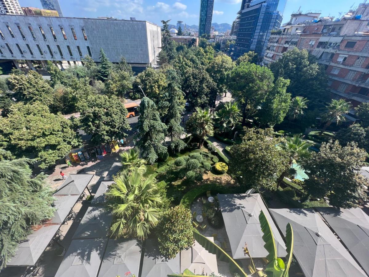 Apartment In Skanderbeg Square - Tirana Center 2 외부 사진