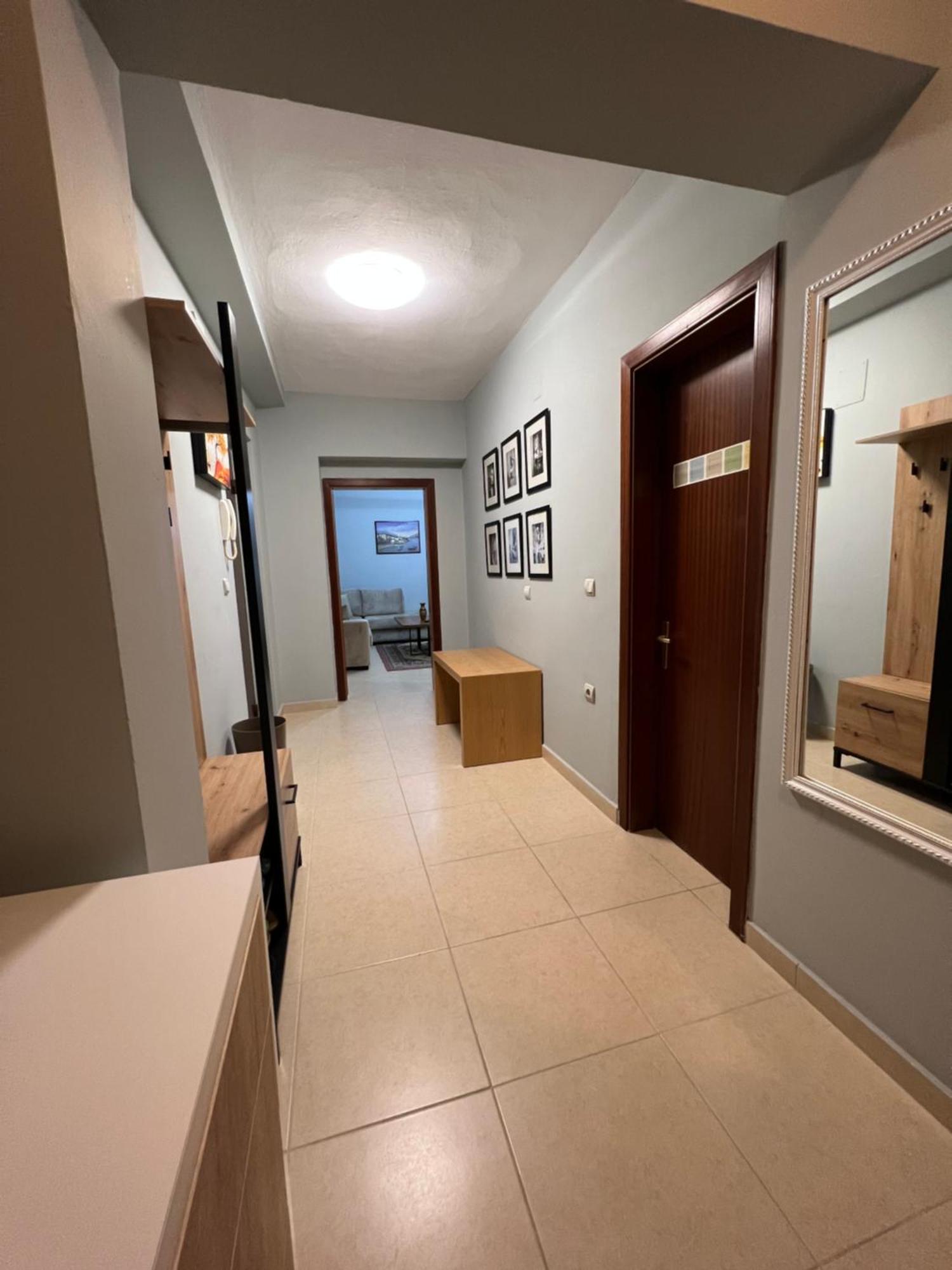 Apartment In Skanderbeg Square - Tirana Center 2 외부 사진